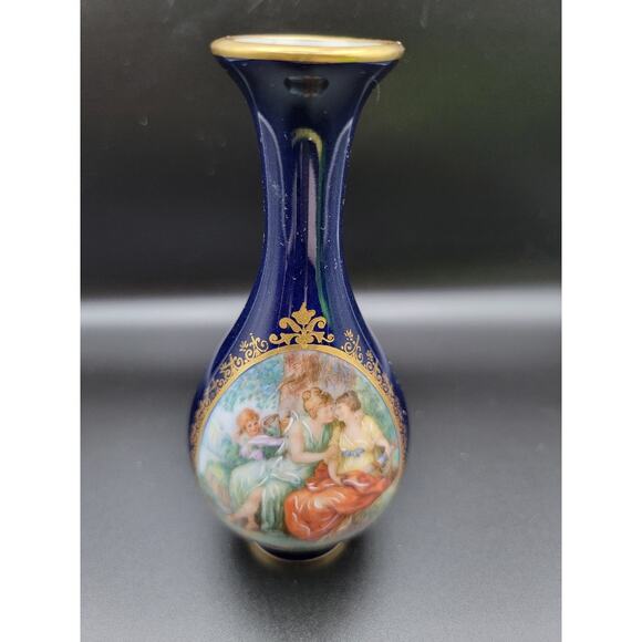 Vintage Limoges Porcelain Bud Vase France Cobalt Blue Gold 5" - Picture 3 of 9